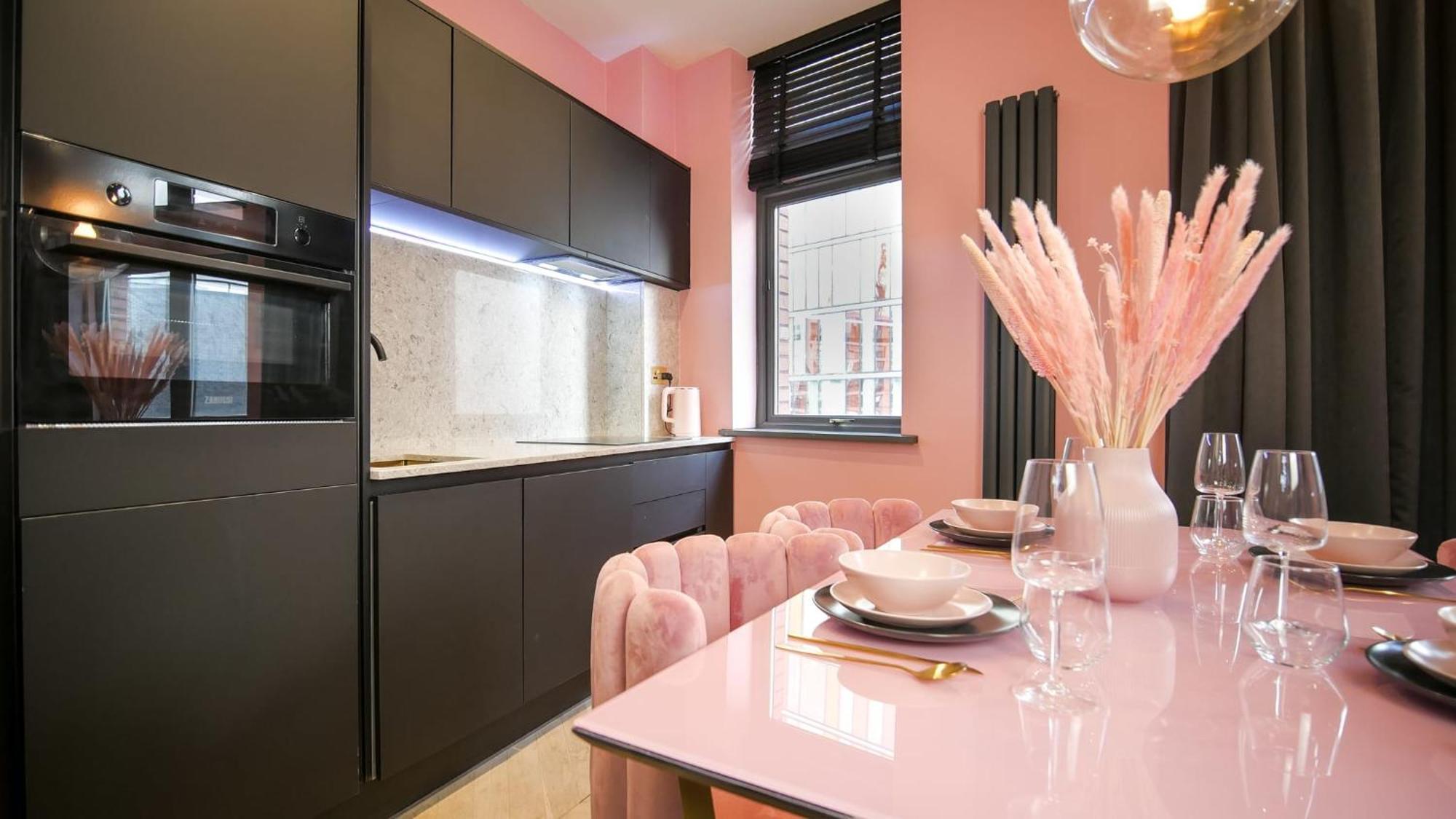 Boujee By The Heim Residences Manchester Exterior photo